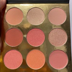 Gorgeous eyeshadow pallet for sale!!!